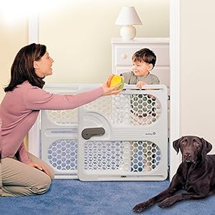 Pressure Mount Baby Gate