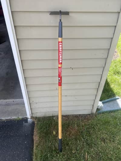 Garden Hoe for rent in Media