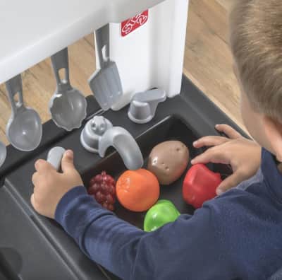 Coffee-Themed Play Kitchen By Step2 – photo 5 in Broomall
