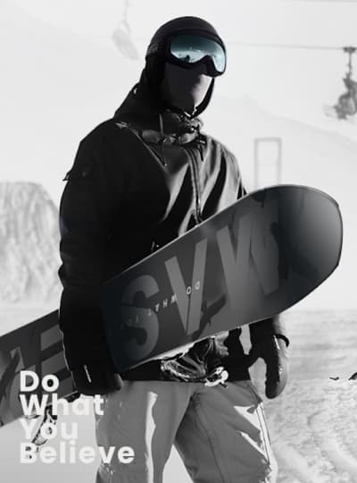 Ski Helmet - Snowboard Helmet - Large for rent in Kanata