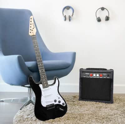 Full-Size LyxPro Electric Guitar Rental for rent in Kanata