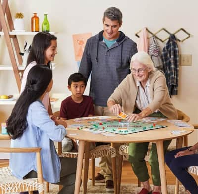 Monopoly Board Game – photo 4 in Ottawa