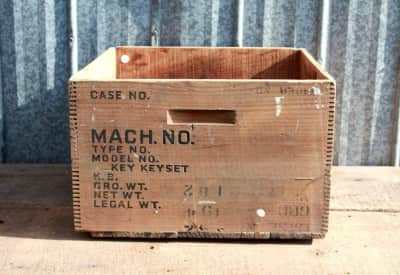 Typewriter Crate – photo 2 in Embrun