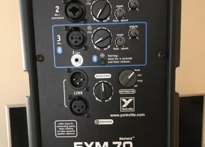 Bluetooth battery/powered speaker for rent in Ottawa