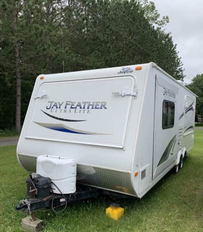 2013 Travel Trailer - 23’ Jayco X23F Hybrid for rent in Rockland