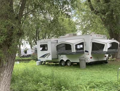 2013 Travel Trailer - 23’ Jayco X23F Hybrid – photo 5 in Rockland
