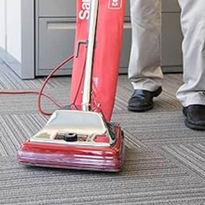 Vacuum - Quiet Clean Upright Bagged Commercial – photo 7 in Ottawa