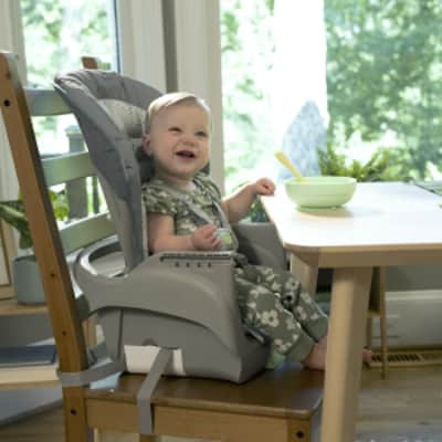Comfortable 6-in-1 High Chair - 6 Months To 5 Years Old – photo 2 in Ottawa