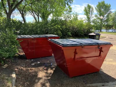 3 Yard Dumpster & Waste Removal Bin – photo 7 in Ottawa