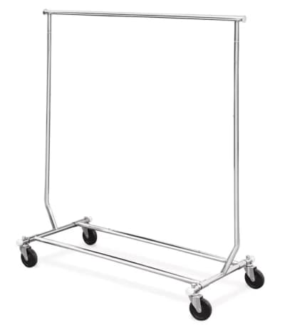 Industrial Coat Rack with 3 dozen of hangers – photo 2 in Ottawa