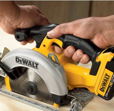 Dewalt 20V Cordless Circular Saw Rental – photo 8 in Nepean