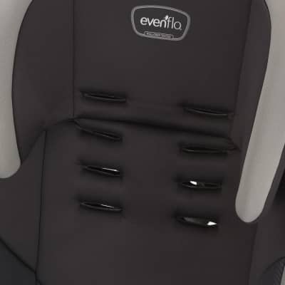 Booster Car Seat - Evenflo Maestro – photo 5 in Orléans