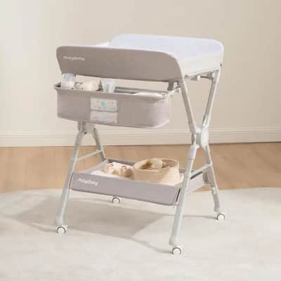 Foldable Baby Changing Table for rent in Orléans