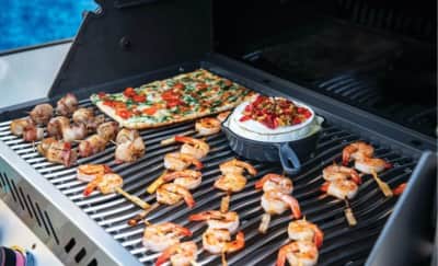 4 Ft Propane Commercial Grade BBQ – photo 2 in Arnprior