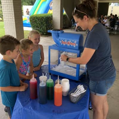 Snow Cone Fun Machine thumbnail Party-Event 1/2