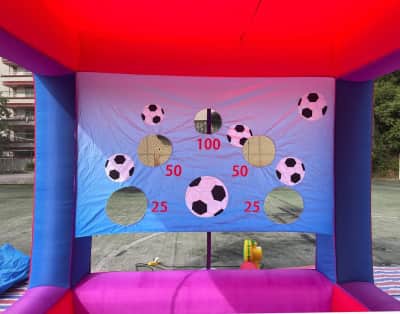 Inflatable Soccer Kick Game – photo 2 in Orléans