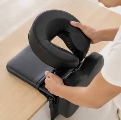 Portable Ergonomic Folding Padded Massage Chair – photo 3 in Kanata