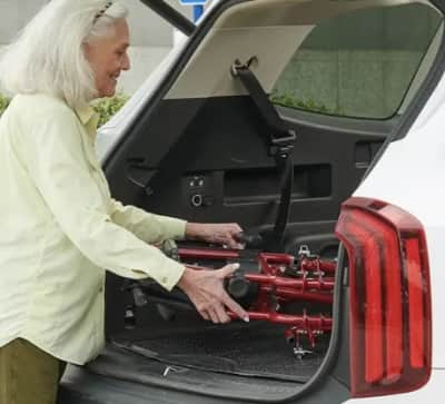 Folding Wheelchair with 12” Wheels, 300lbs Capacity – photo 2 in Ottawa
