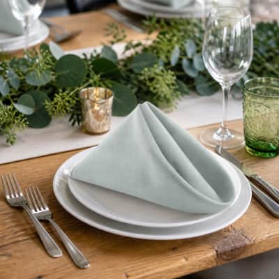Silver Polyester Napkin thumbnail Party-Event 1/2