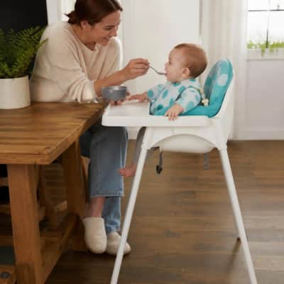 Baby High Chair - (Exact Style May Vary) thumbnail Party-Event 4/4