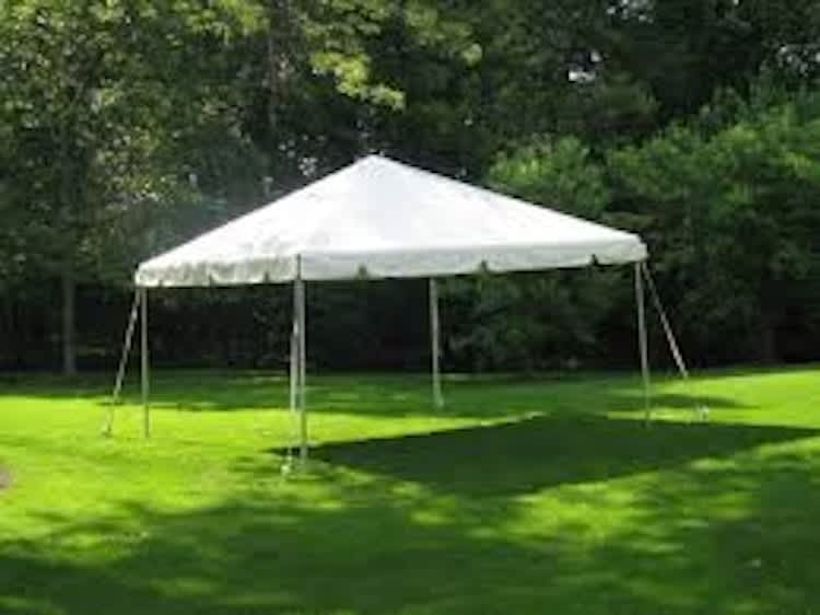 15’ x 15’ Tent Rental w/walls - Installed for rent in Ottawa