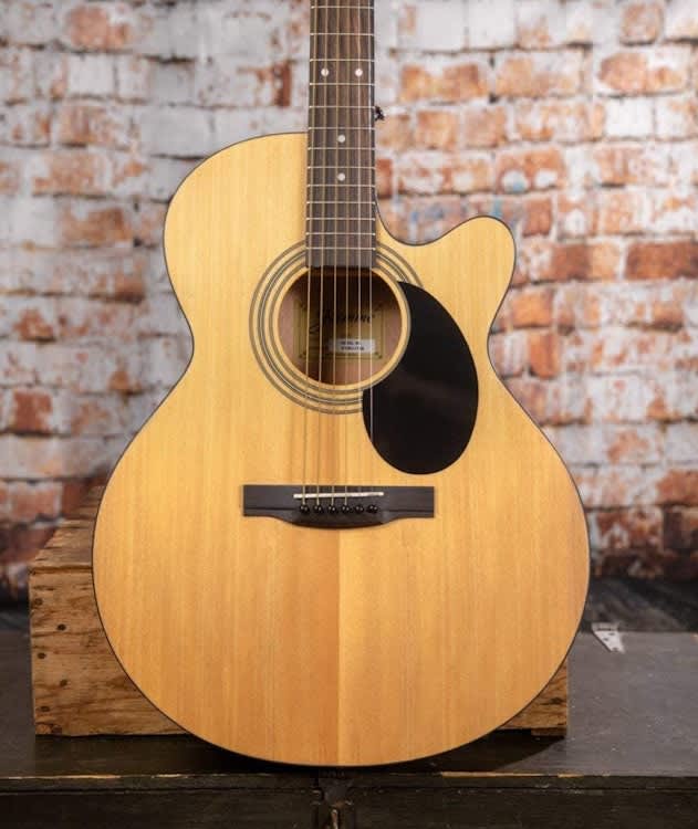 Jasmine S-34C Grand Orchestra Guitar for rent in Kanata