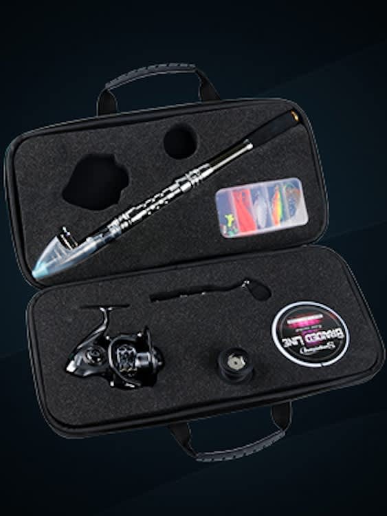 Fishing Rod & Case – photo 9 in Kanata