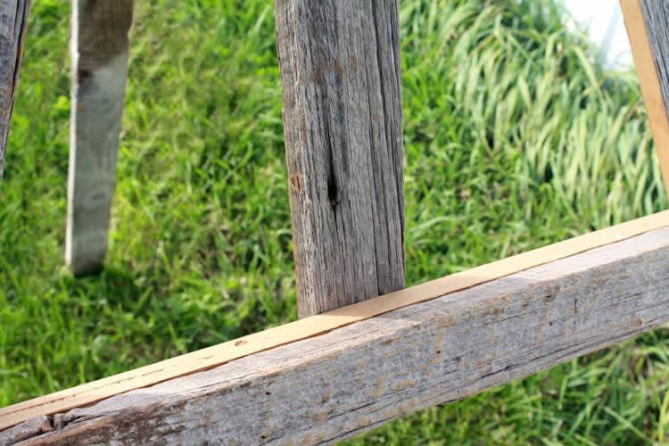 Rustic Barnboard Easel – photo 2 in Embrun