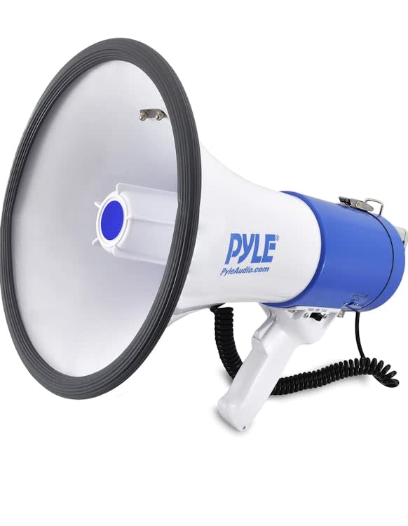 Megaphone – photo 2 in Ottawa
