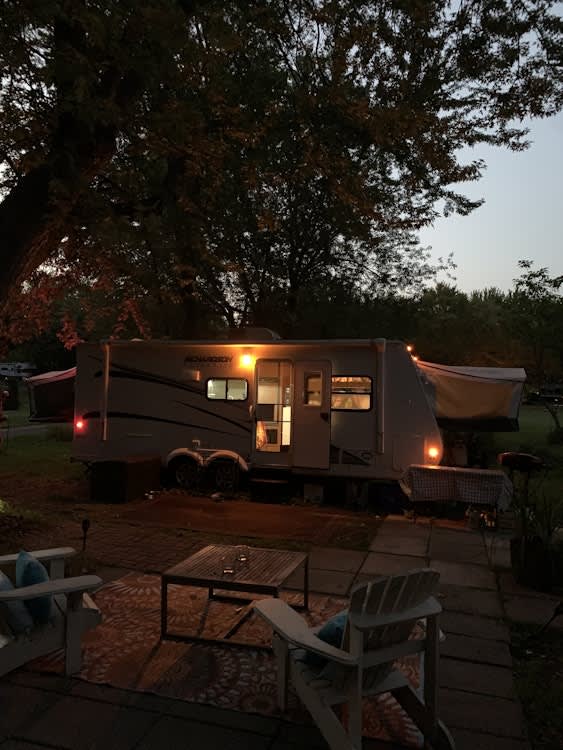 2013 Travel Trailer - 23’ Jayco X23F Hybrid – photo 9 in Rockland