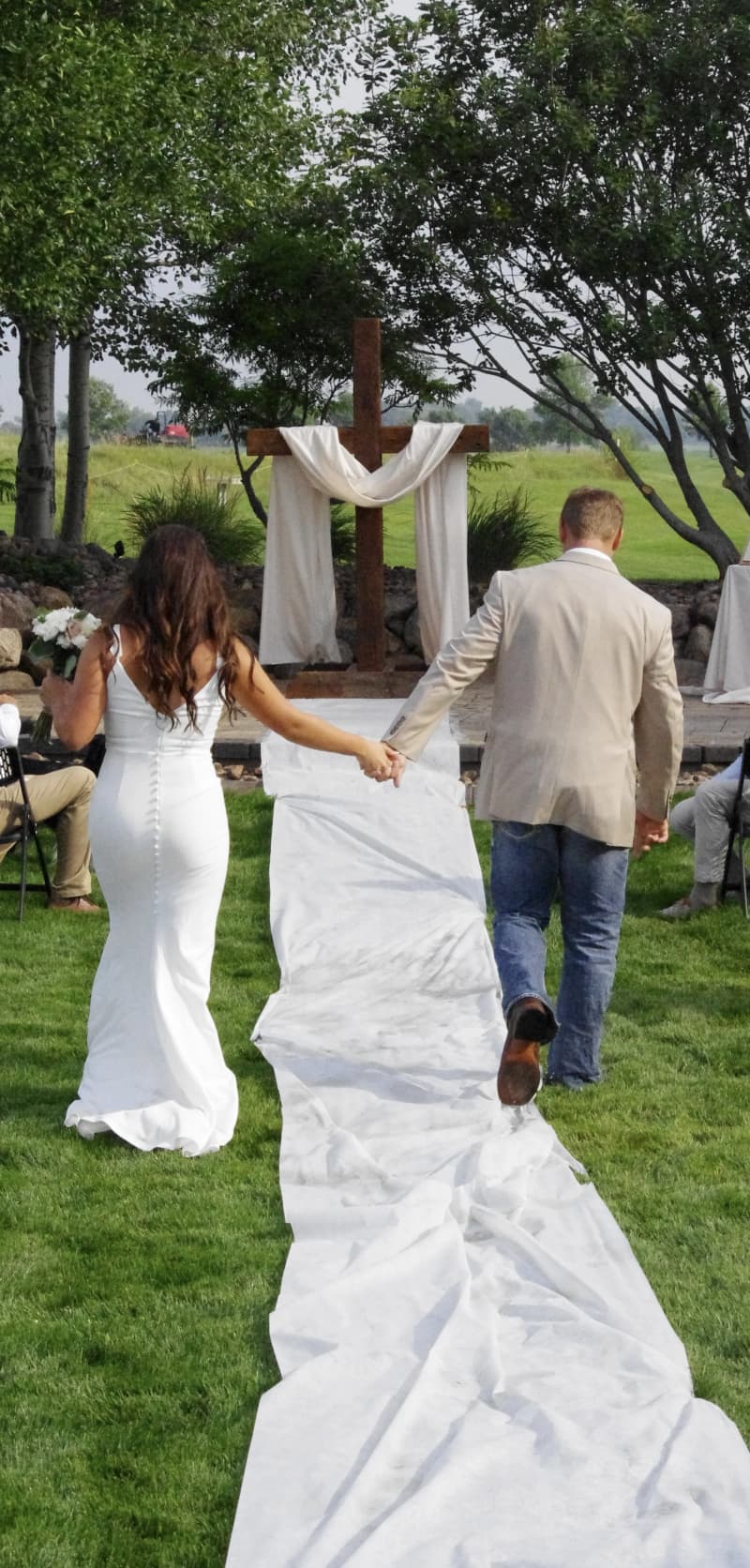 Rustic Wedding Cross Rental – Bloomington, MN – photo 2 in Bloomington