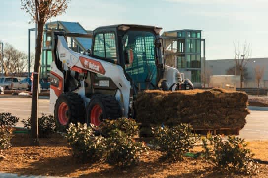 Bobcat S76 Skid-Steer Loader Rental in Ottawa – photo 2 in Ottawa