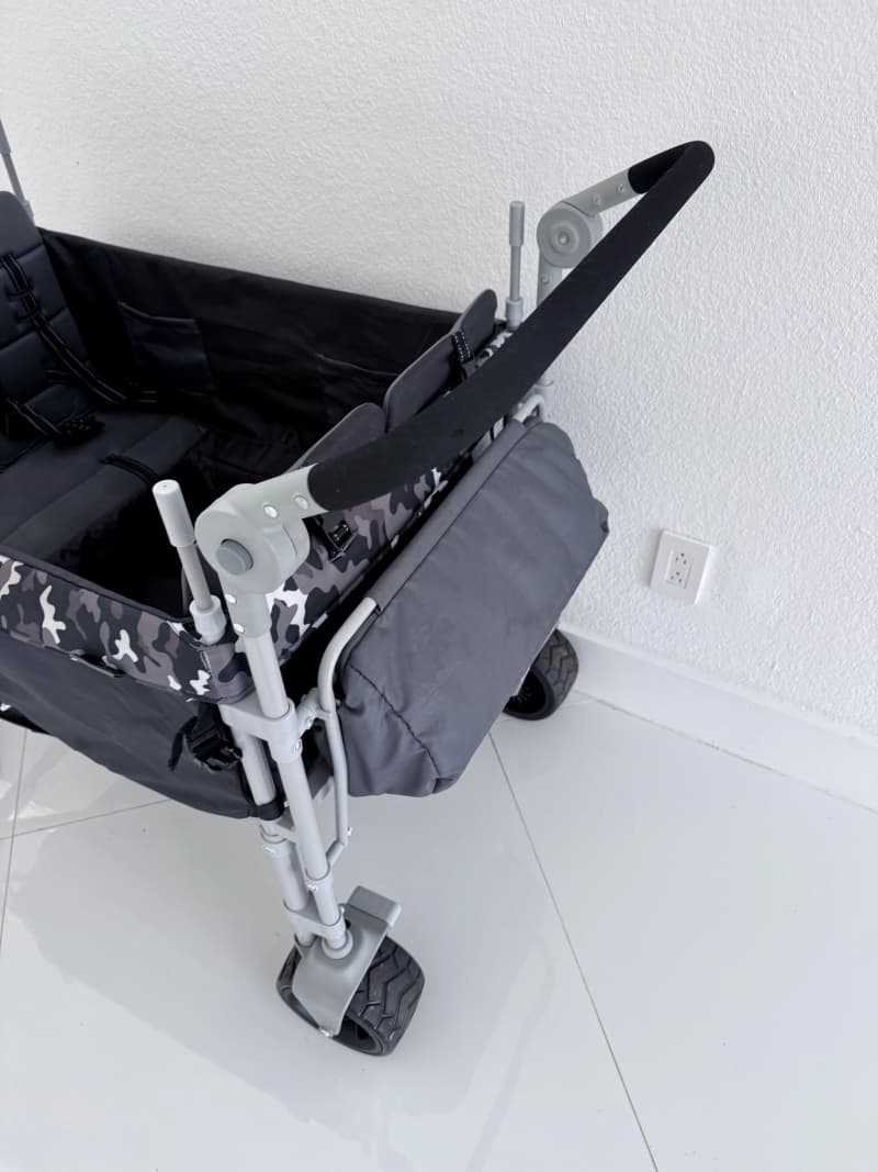 4-Passenger Stroller Wagon Rental Perfect for Orlando – photo 6 in Orlando