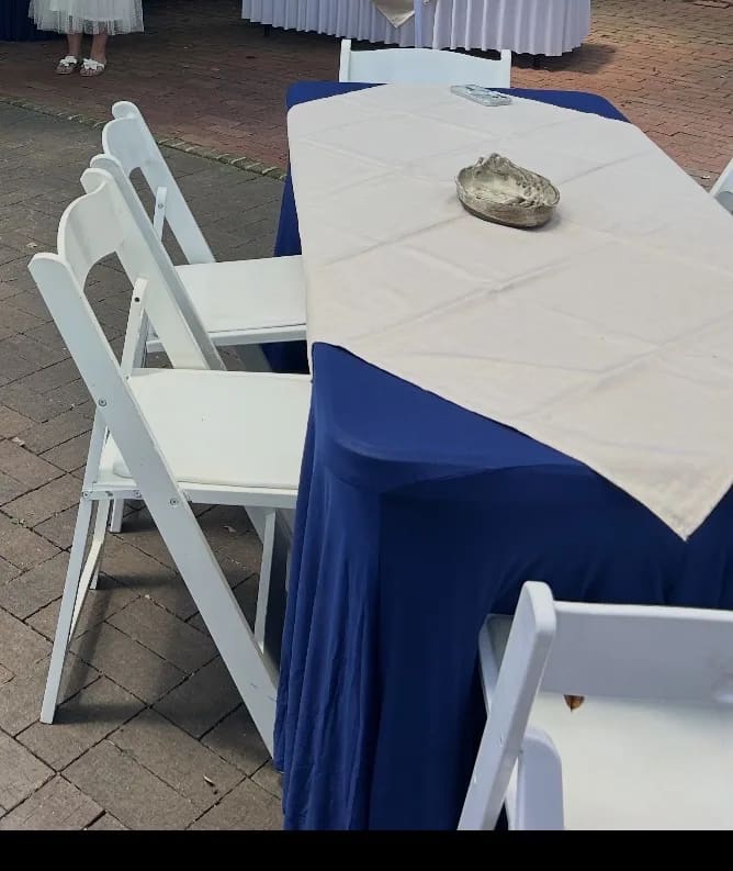 6 Ft White Folding Table Rental in Soso – photo 3 in Soso