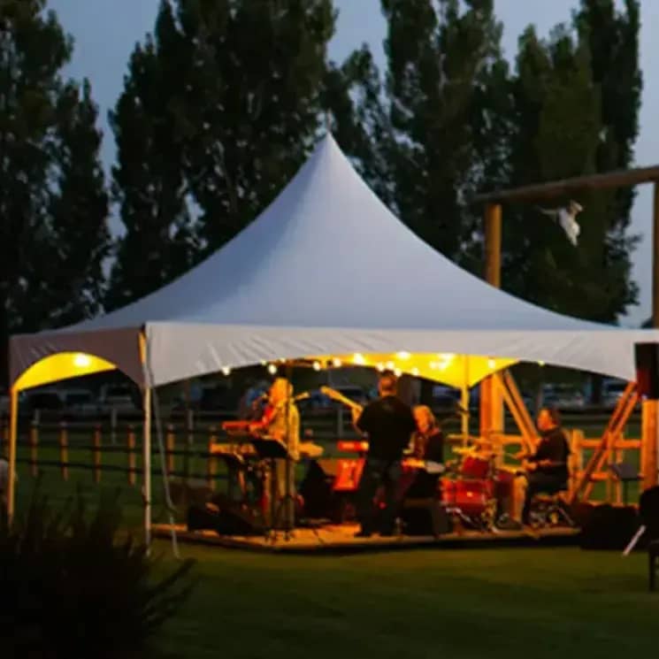 Frame Tent -15' x 15' High Peak Marquee – photo 3 in Kanata