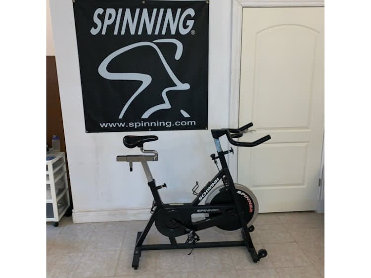 Spin-bike Schwinn for rent in Ottawa