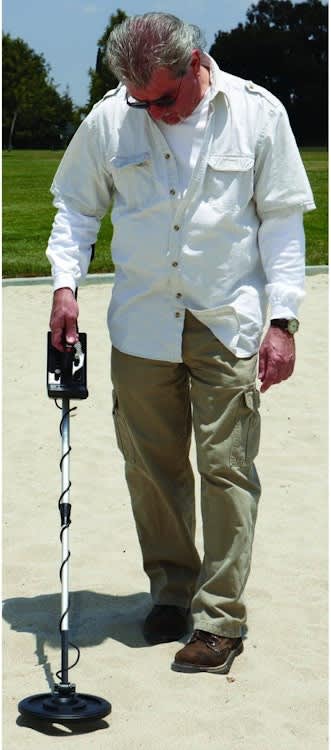 Metal Detector with Arm Rest for rent in Ottawa