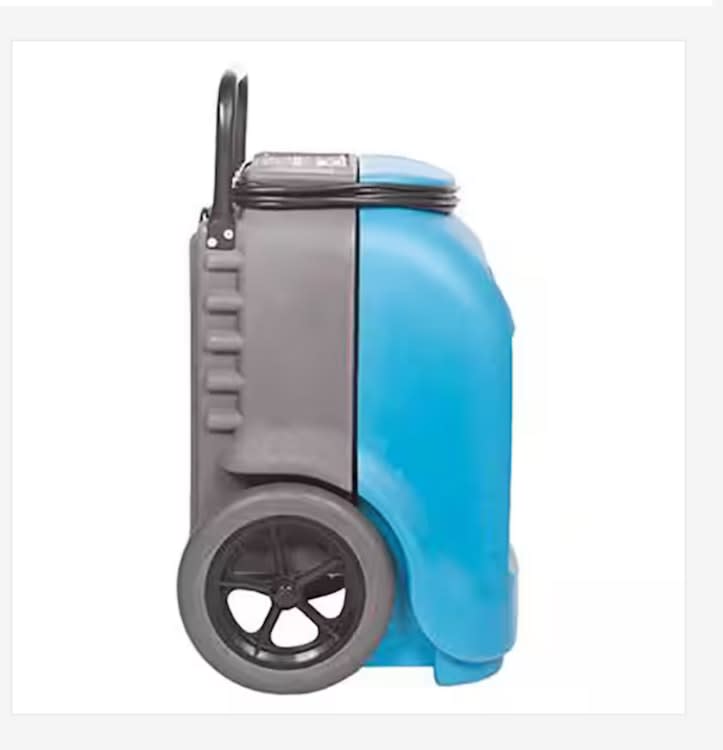 Dehumidifier 18 Gallons/Day – photo 3 in Broomall