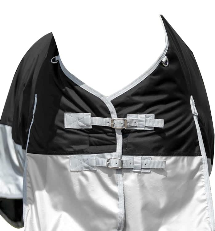 Waterproof and Breathable Turnout Horse Sheet – photo 4 in Kanata