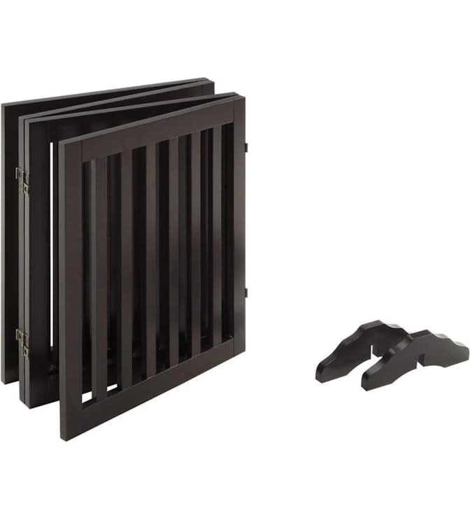 Foldable Freestanding Pet Gate – photo 8 in Kanata