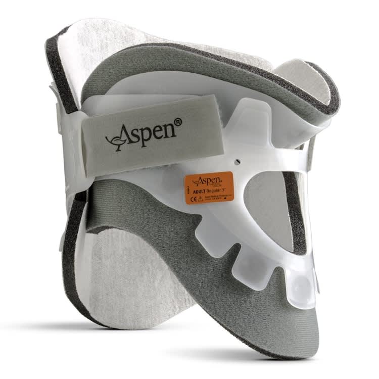 Neck Brace / Support – photo 4 in Ottawa
