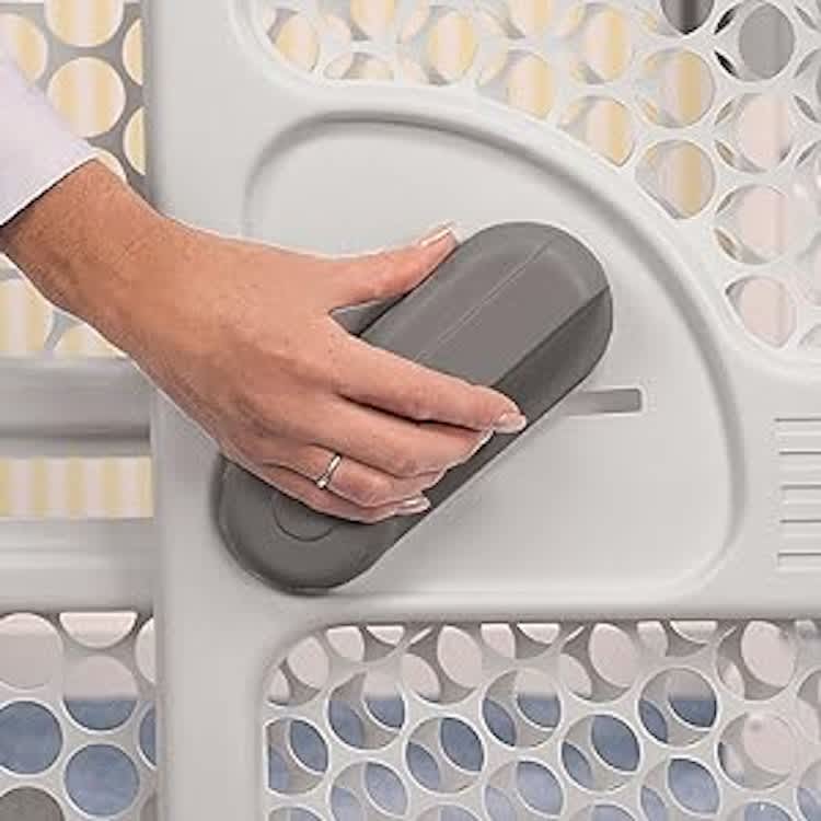 Pressure Mount Baby Gate – photo 2 in Ottawa