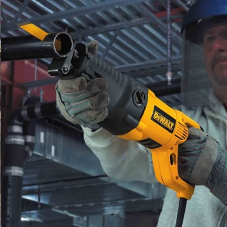 Dewalt Reciprocating Saw - 13 Amp – photo 4 in Kanata