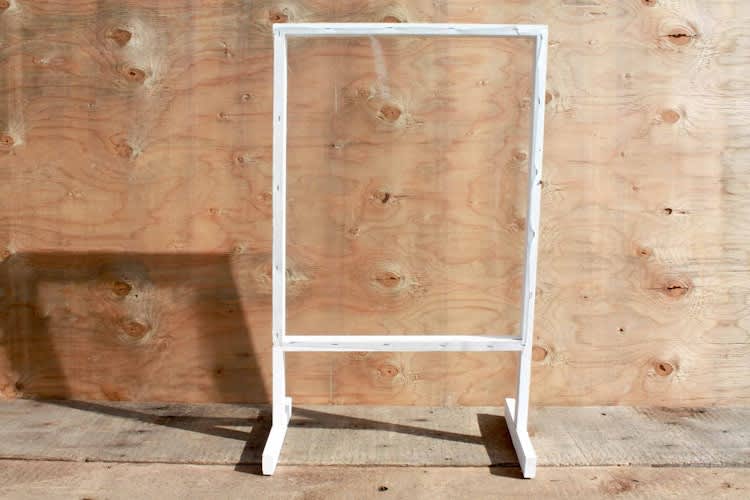 Countertop Protective Screen for rent in Embrun