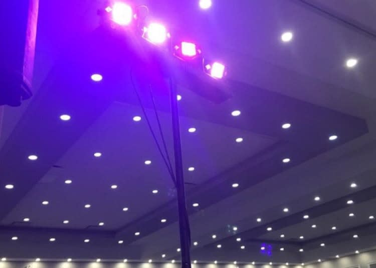 Yorkville Led-4 RGBW lighting system – photo 3 in Ottawa