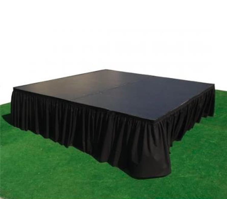 Stage Section - 4'x8' for rent in Kanata