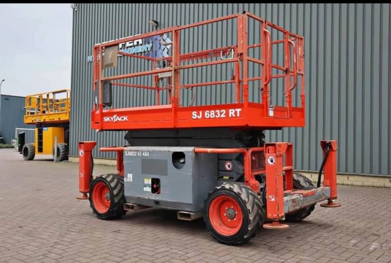 Scissor Lift L 4 X 4 Dual Fuel Skyjack Sj6832 – photo 2