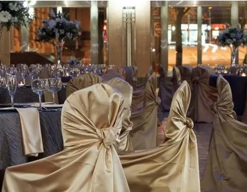 Chair Cover Universal Champagne Gold - Satin – photo 3 in Kingston