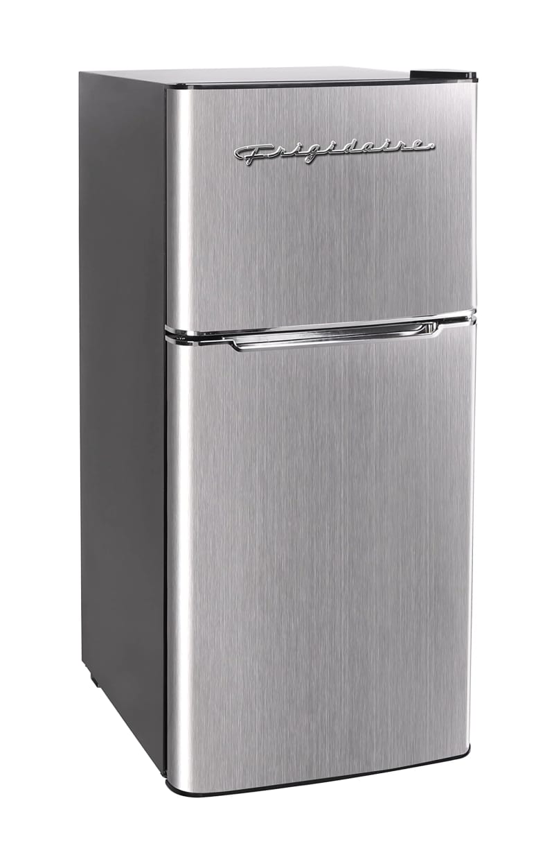 4.6 Cu.ft. Double Door Refrigerator / Freezer – photo 2 in Ottawa