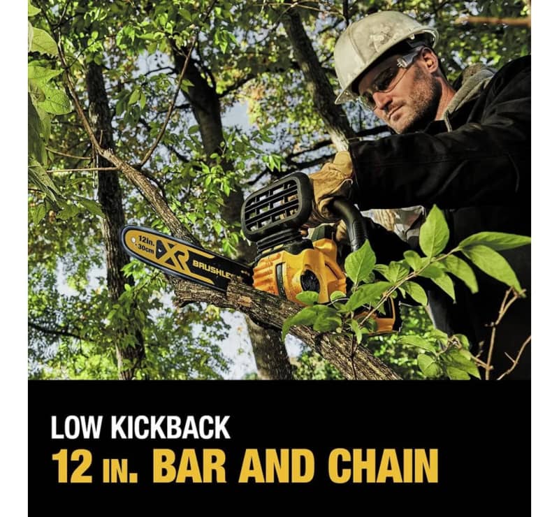DEWALT 20V MAX XR Chainsaw – photo 6 in Nepean
